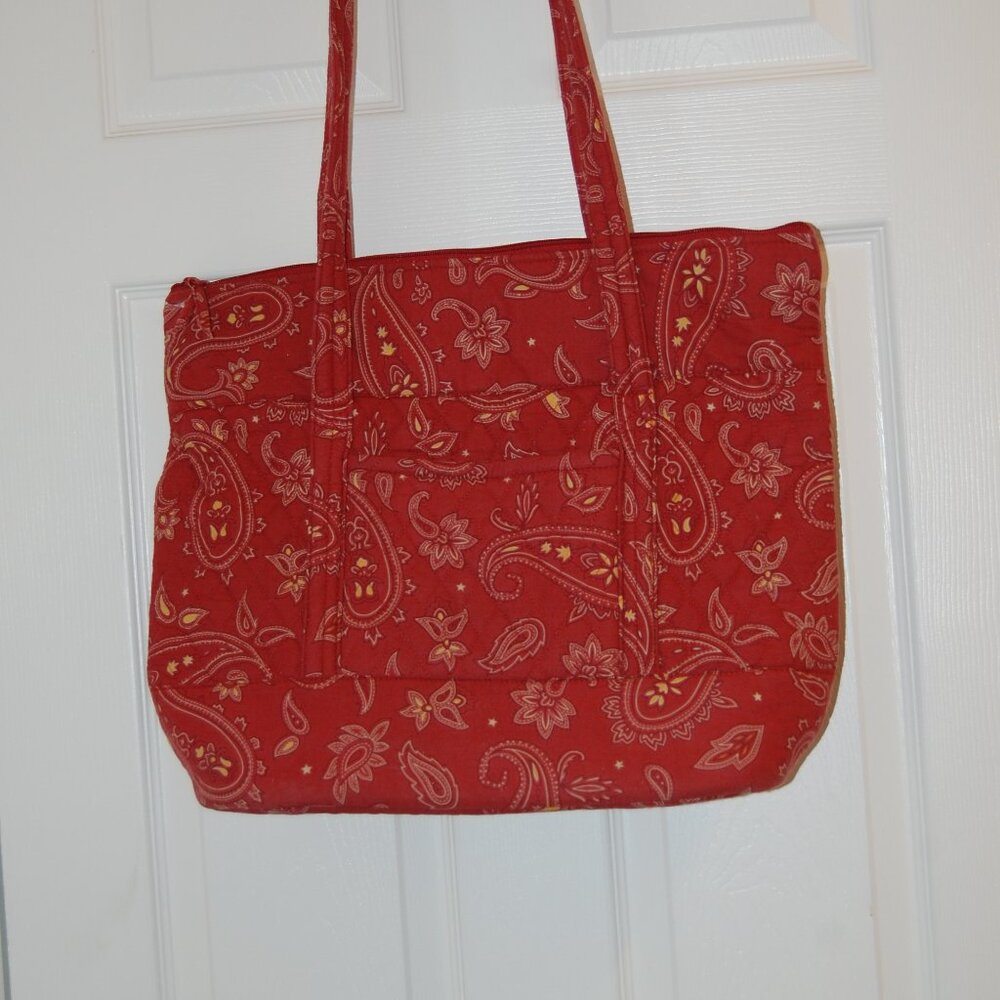 No Name/No Tag Rose/Beige Paisley Quilted Large Tote Bag